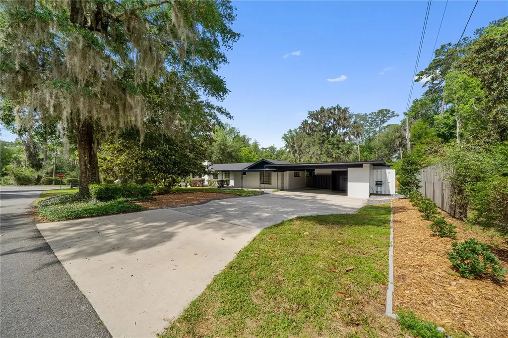 2002 NW 11th Road Gainesville FL 32605