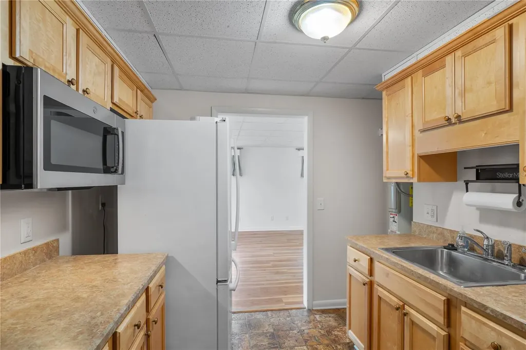 2002 NW 11th Road Gainesville FL 32605