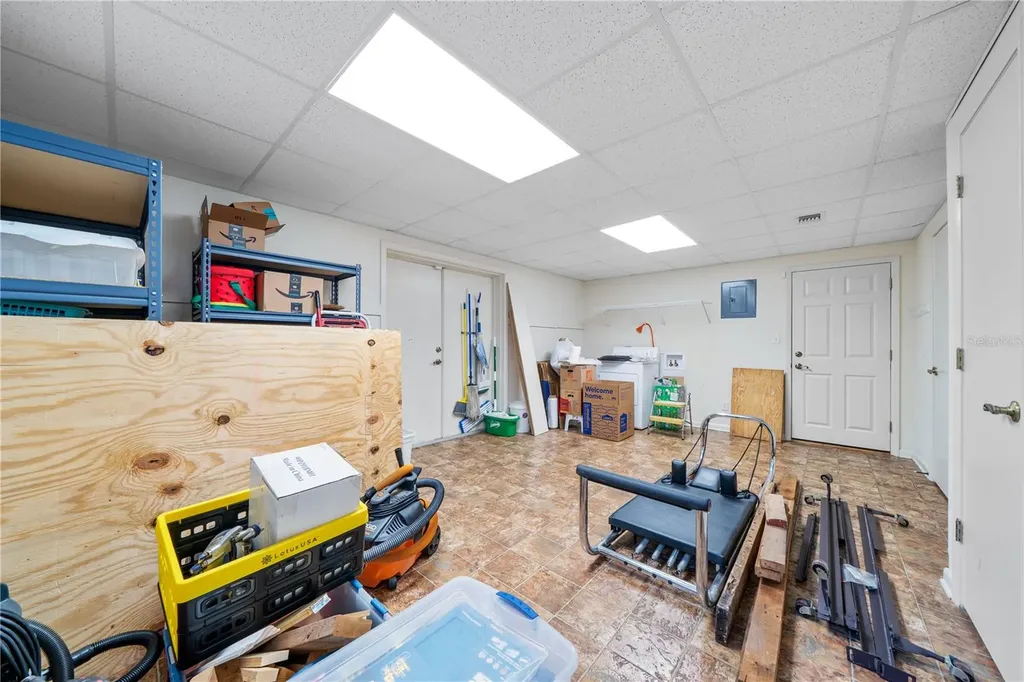 2002 NW 11th Road Gainesville FL 32605
