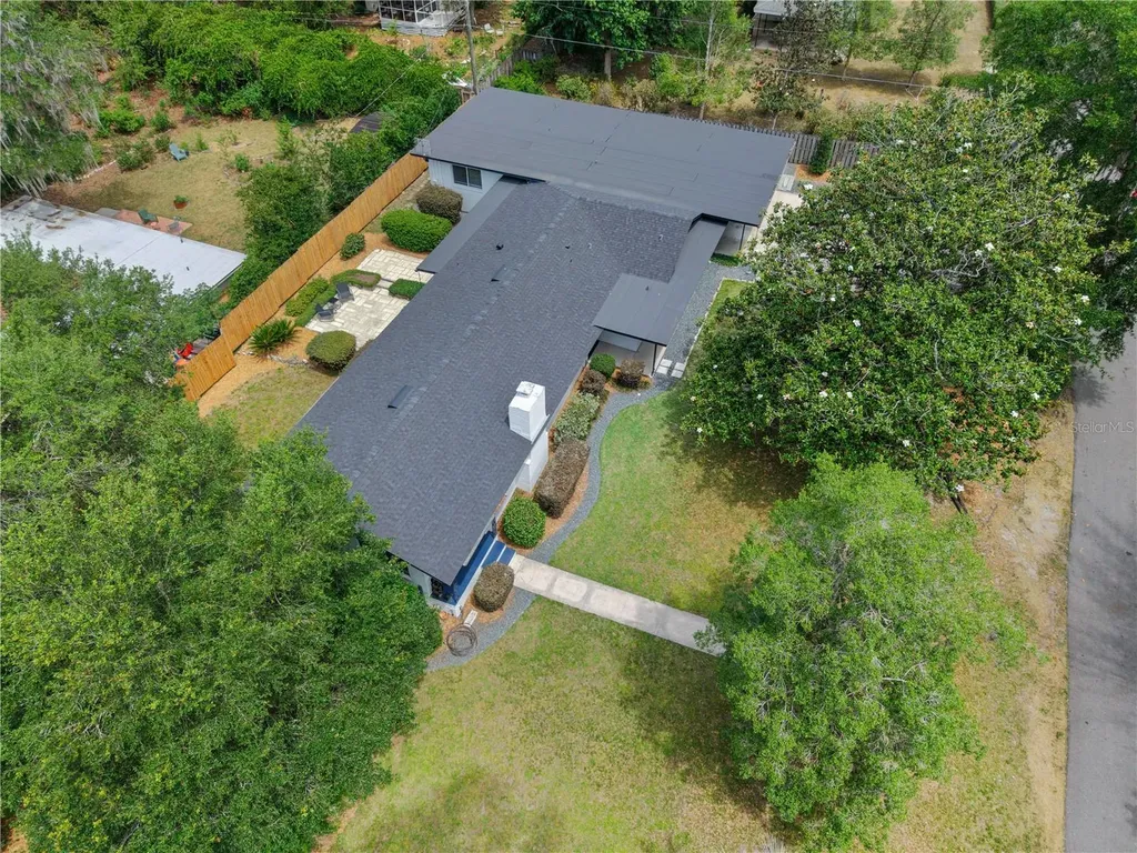 2002 NW 11th Road Gainesville FL 32605