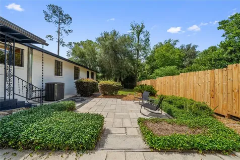 2002 NW 11th Road Gainesville FL 32605