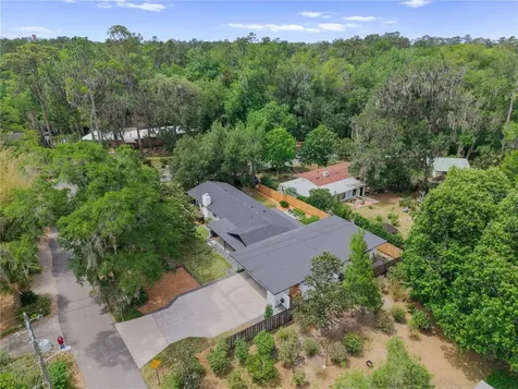 2002 NW 11th Road Gainesville FL 32605