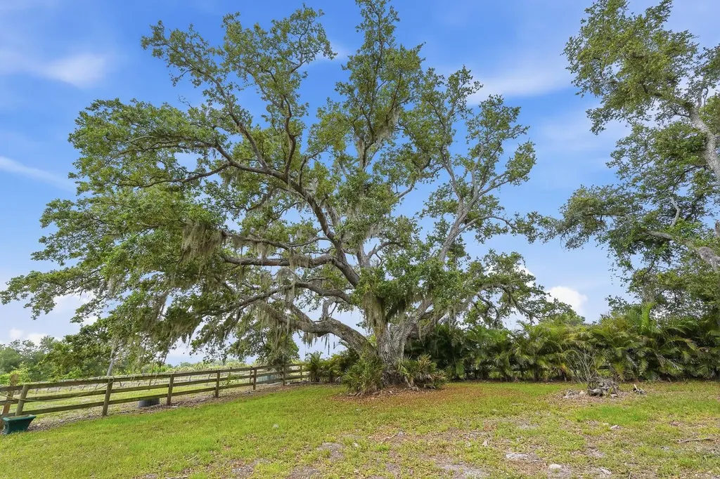 Ranch Road Nokomis FL 34275