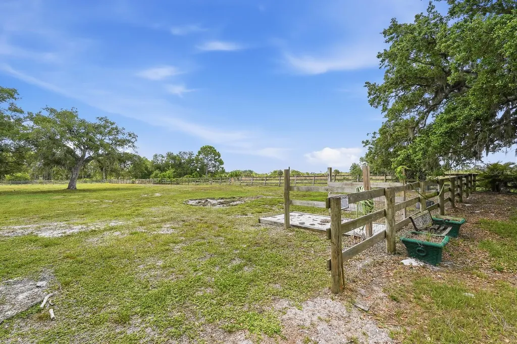 Ranch Road Nokomis FL 34275