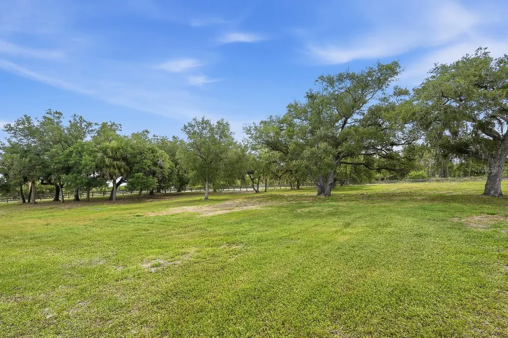 Ranch Road Nokomis FL 34275