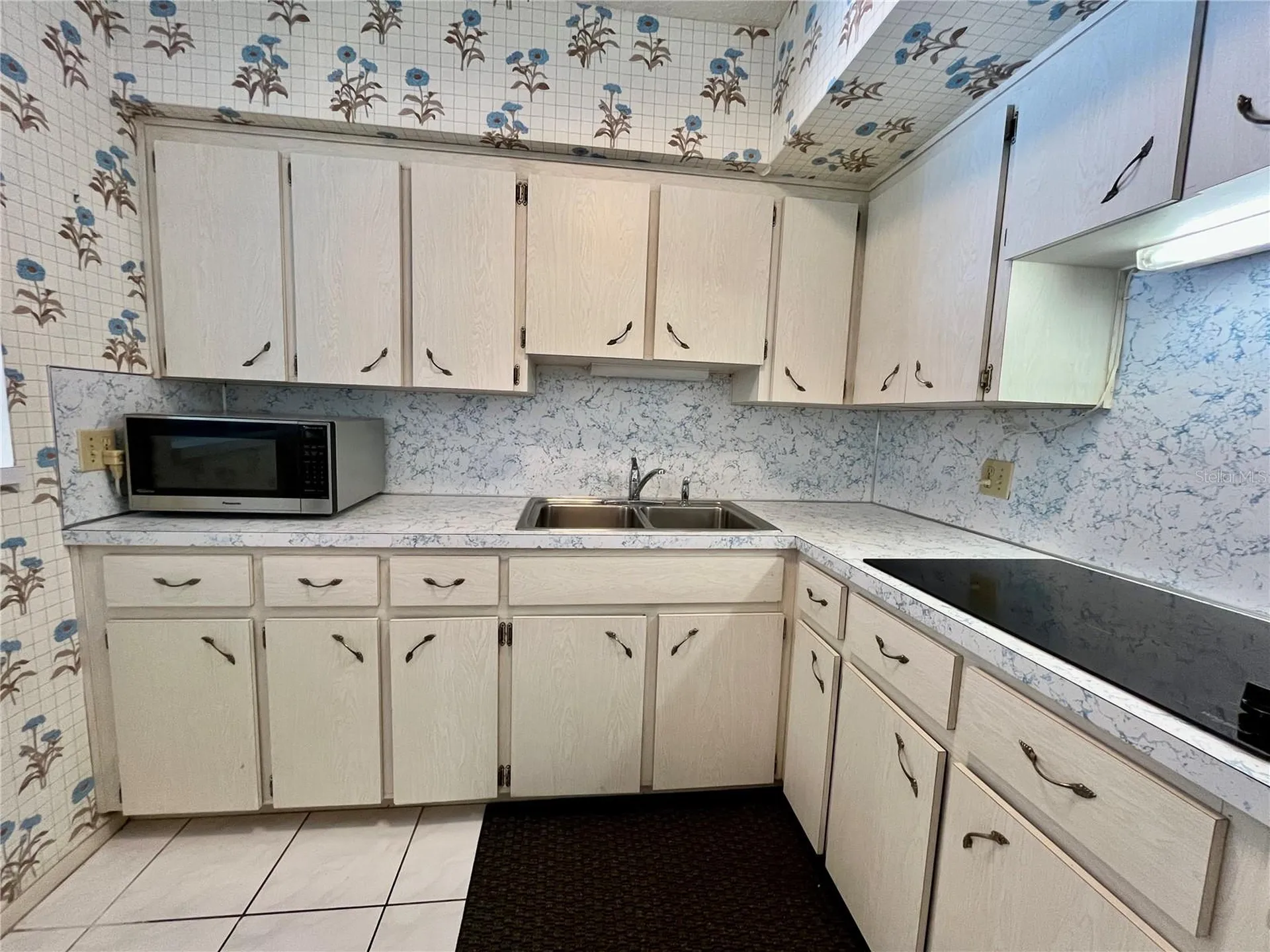 2391 Sumatran Way Clearwater FL 33763