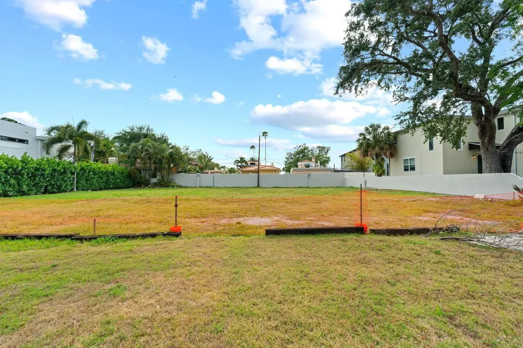 32 Aegean Avenue Tampa FL 33606