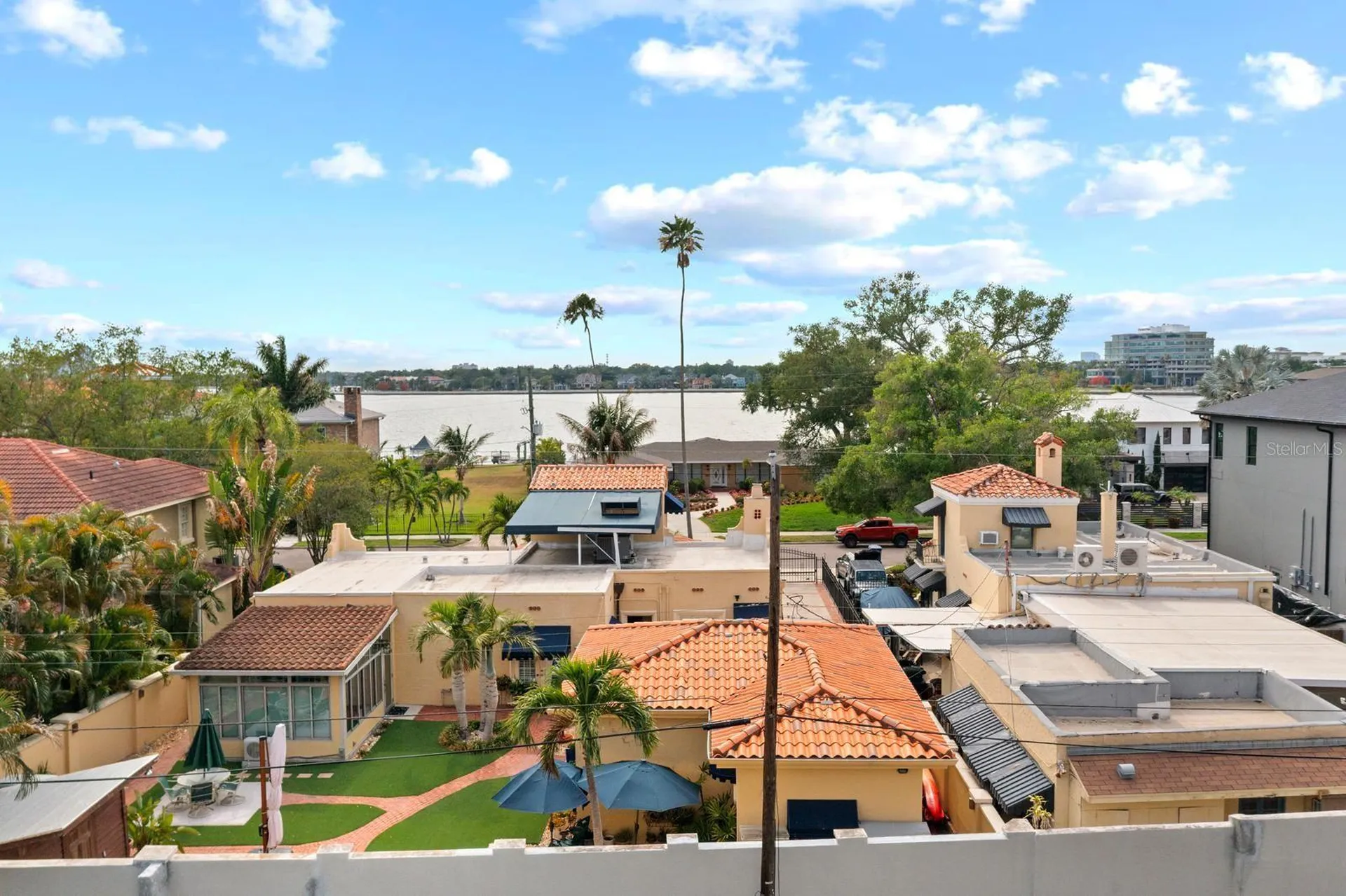 32 Aegean Avenue Tampa FL 33606