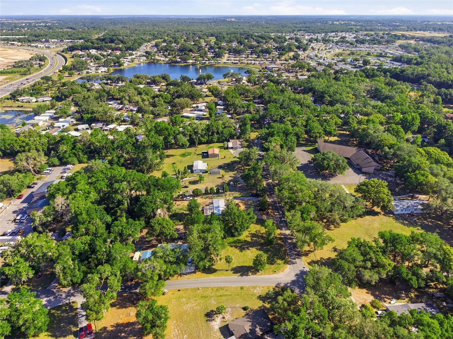 105 W Hermosa Street Lady Lake FL 32159