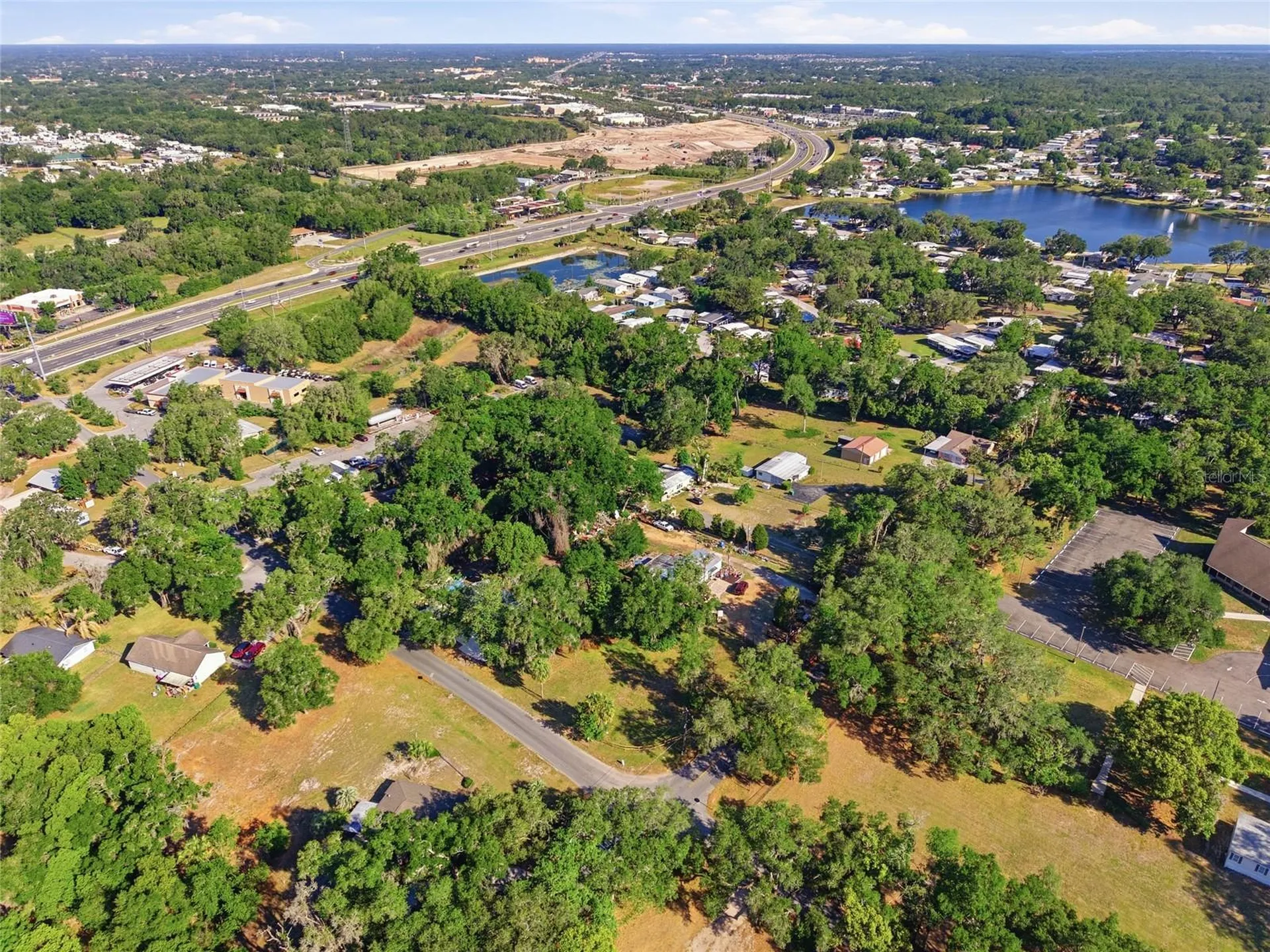 105 W Hermosa Street Lady Lake FL 32159