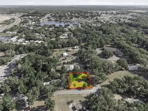 105 W Hermosa Street Lady Lake FL 32159