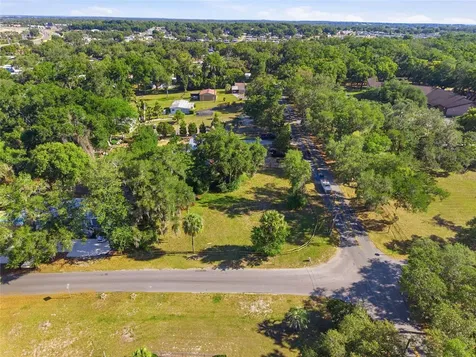 105 W Hermosa Street Lady Lake FL 32159