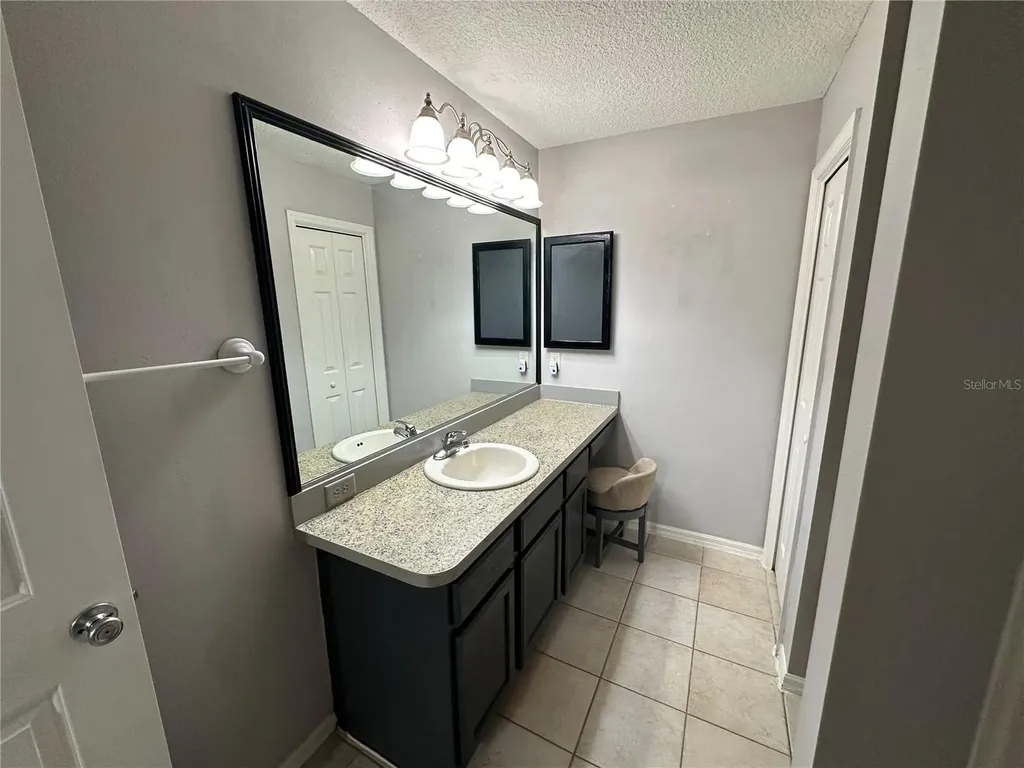 104 Cherry Blossom Lane Lady Lake FL 32159