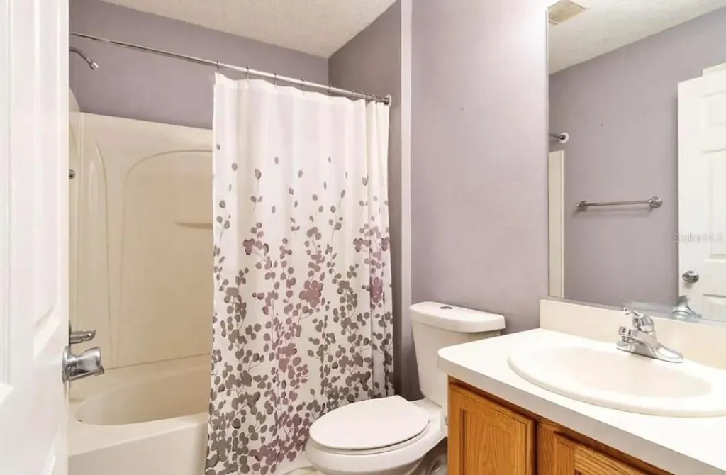 104 Cherry Blossom Lane Lady Lake FL 32159