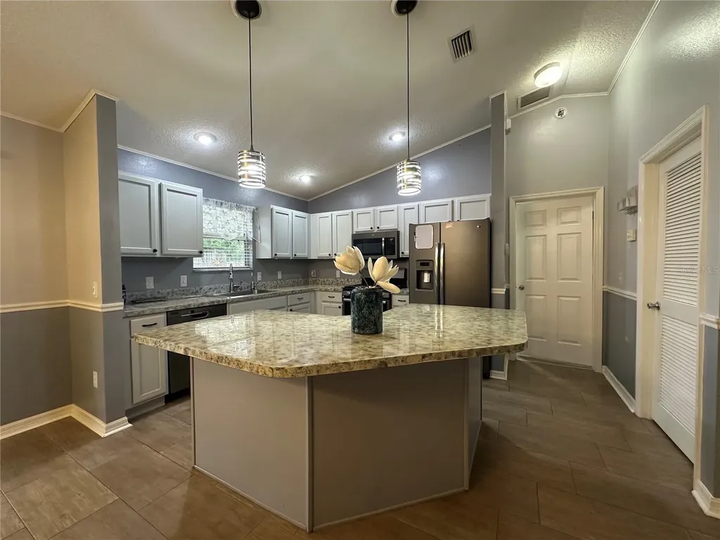 104 Cherry Blossom Lane Lady Lake FL 32159