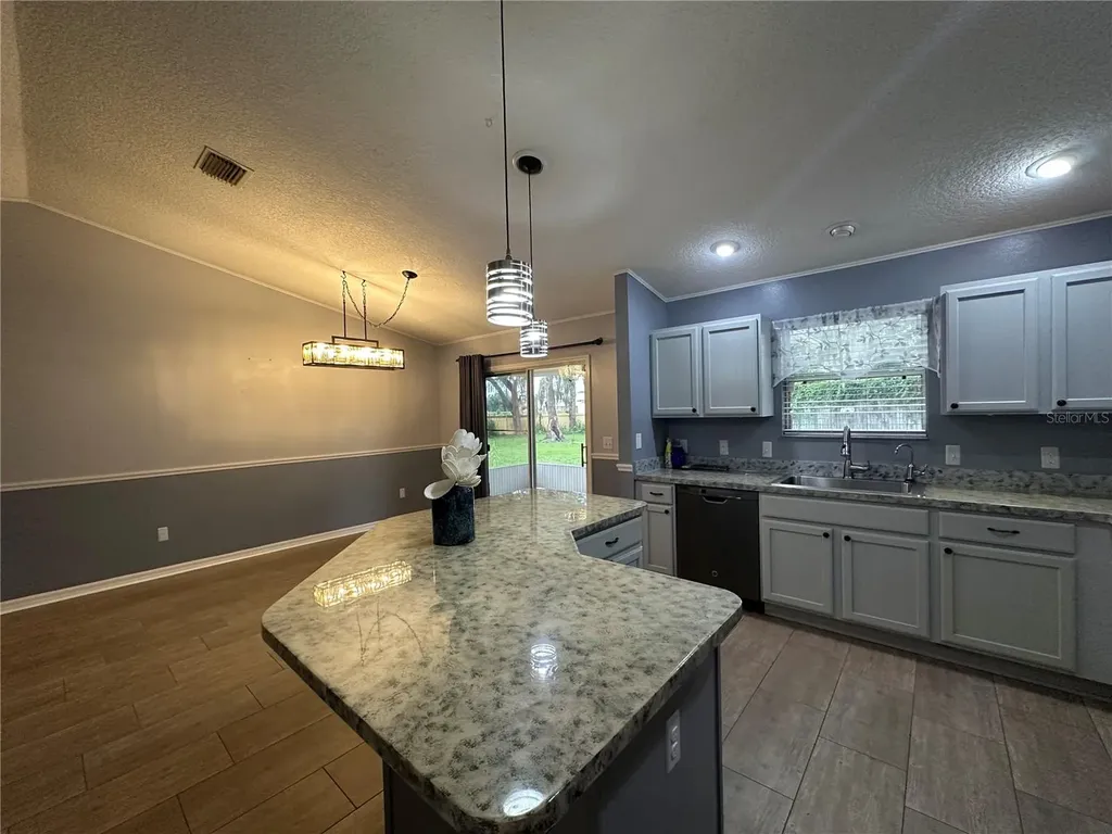104 Cherry Blossom Lane Lady Lake FL 32159