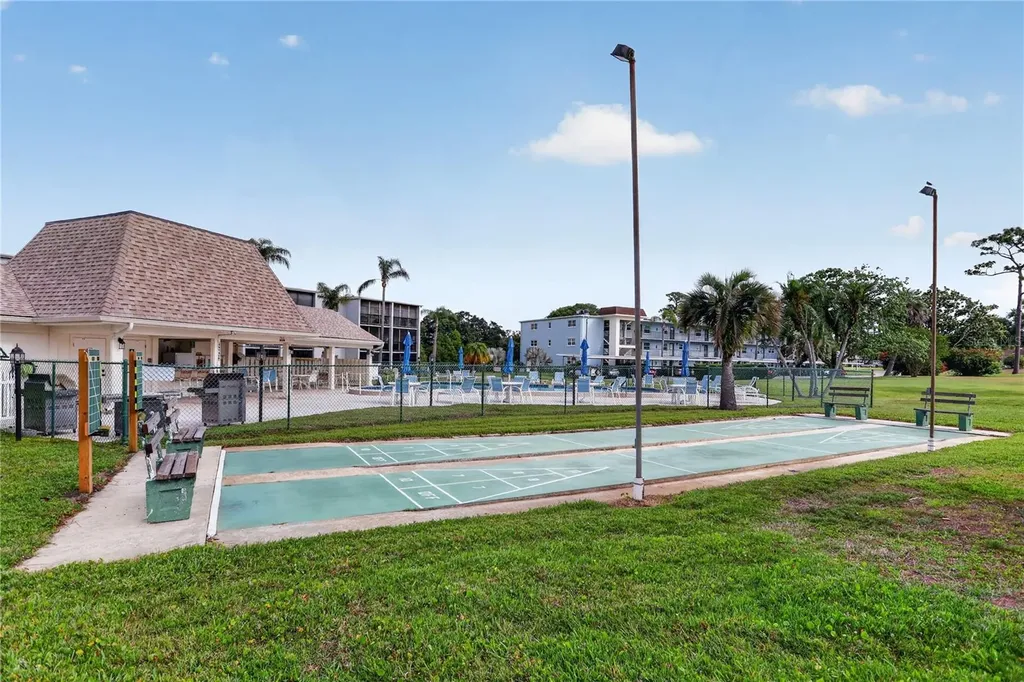 1370 Heather Ridge Boulevard Dunedin FL 34698