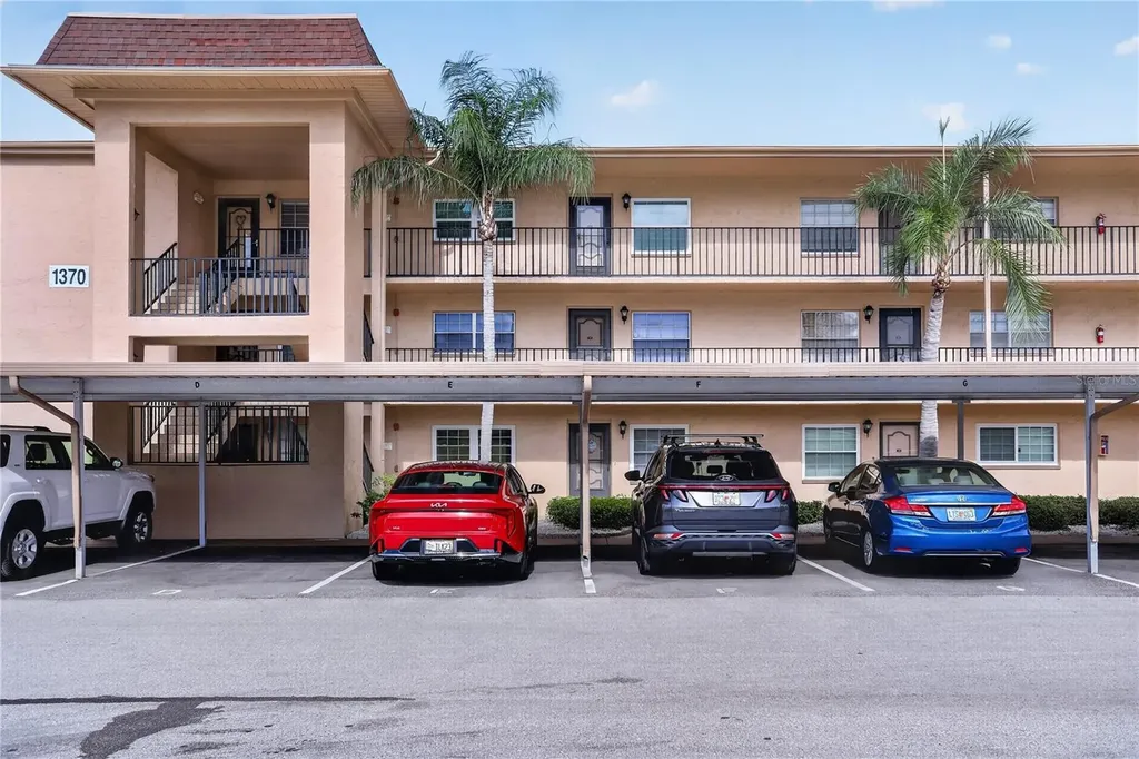 1370 Heather Ridge Boulevard Dunedin FL 34698