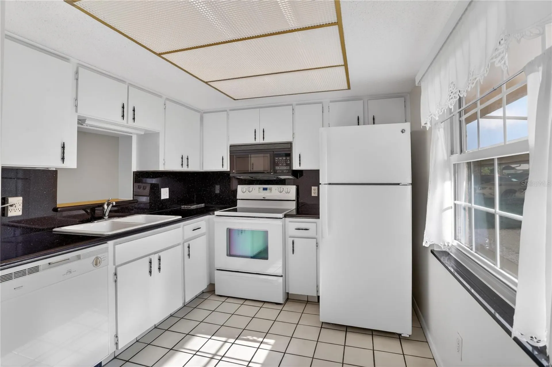 1370 Heather Ridge Boulevard Dunedin FL 34698