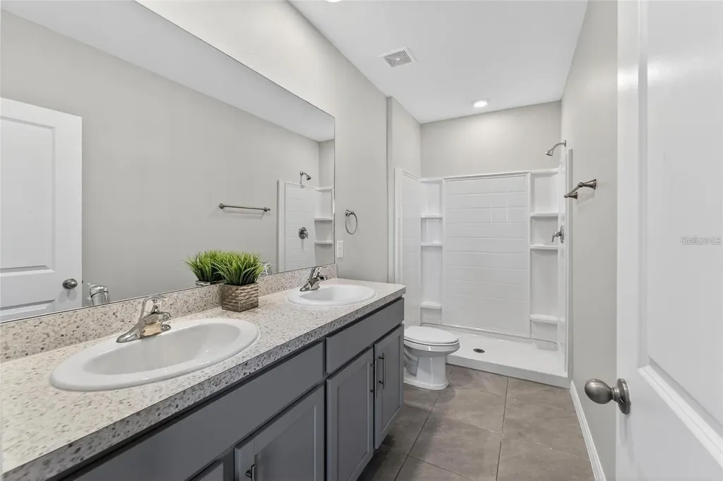 188 Mangrove Shade Circle Apollo Beach FL 33572