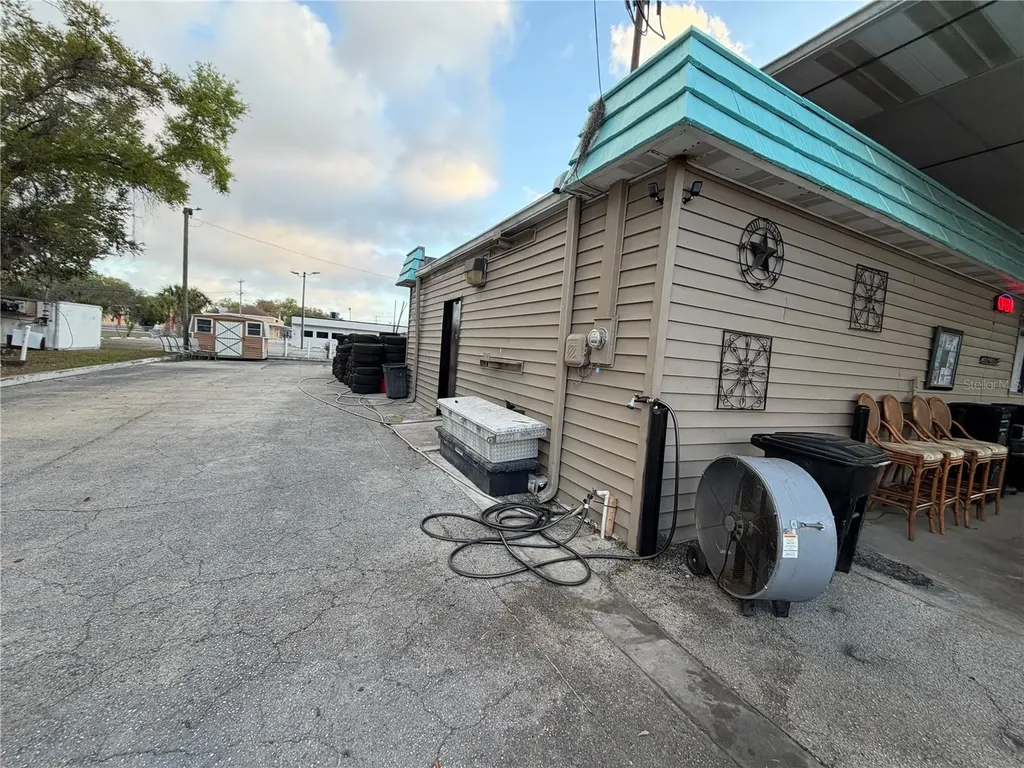 1095 Us Highway 17 S Bartow FL 33830