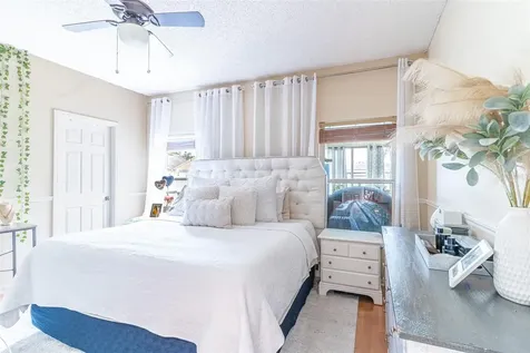 549 Short Pine Circle Orlando FL 32807