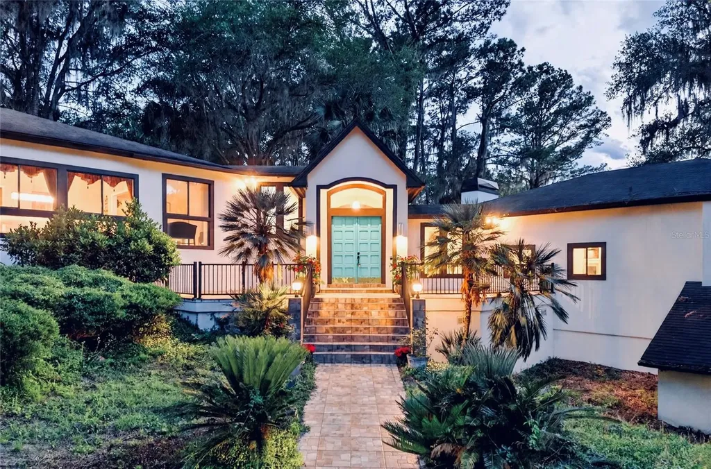 17704 SE 59th Street Micanopy FL 32667