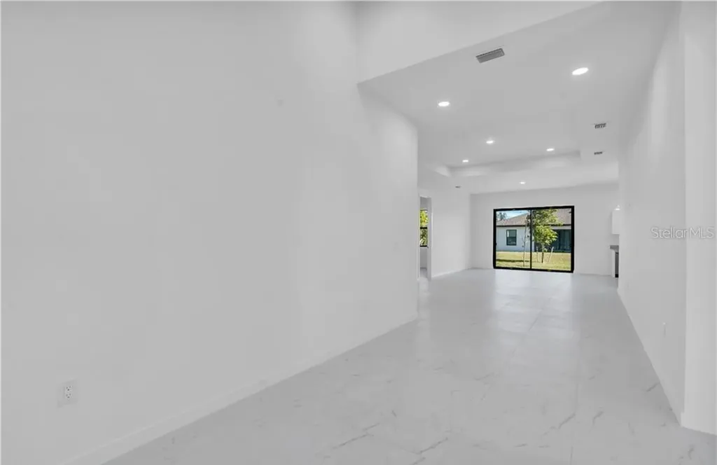 3617 NW 38th Terrace Cape Coral FL 33993