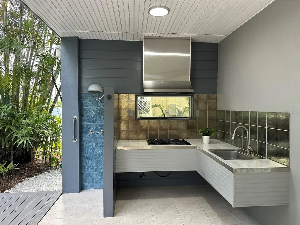 114 13th Street Belleair Beach FL 33786