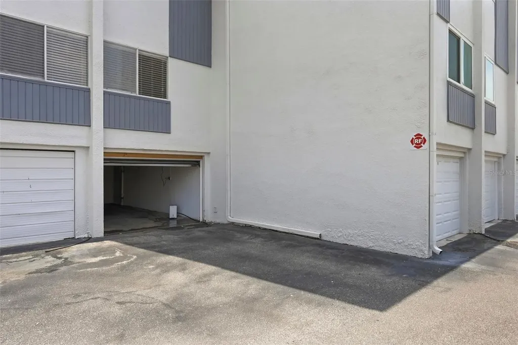 14800 Walsingham Road Largo FL 33774