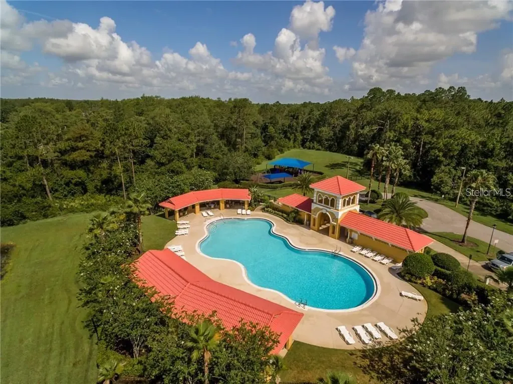 10137 Pink Carnation Court Orlando FL 32825