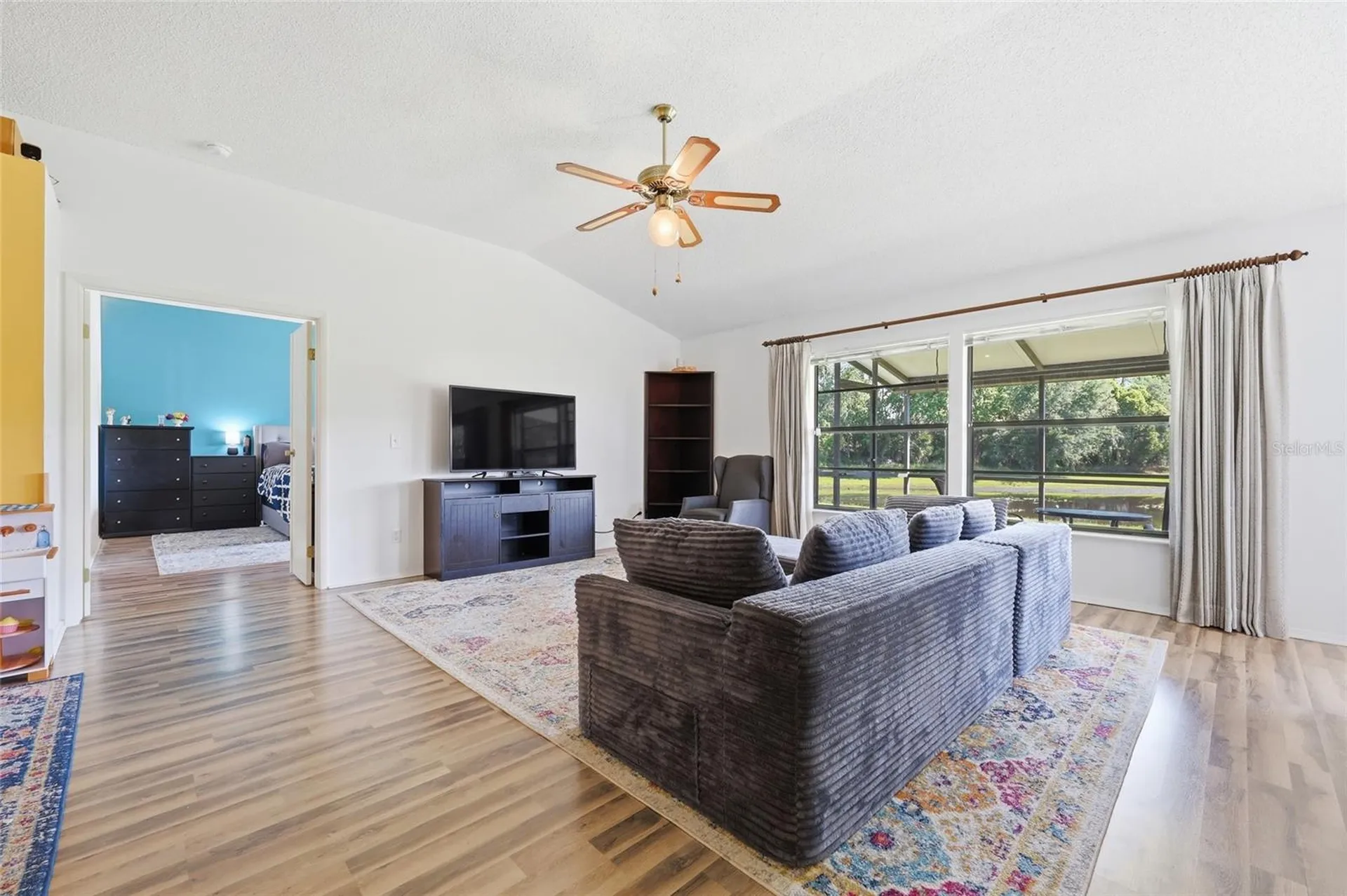 10137 Pink Carnation Court Orlando FL 32825