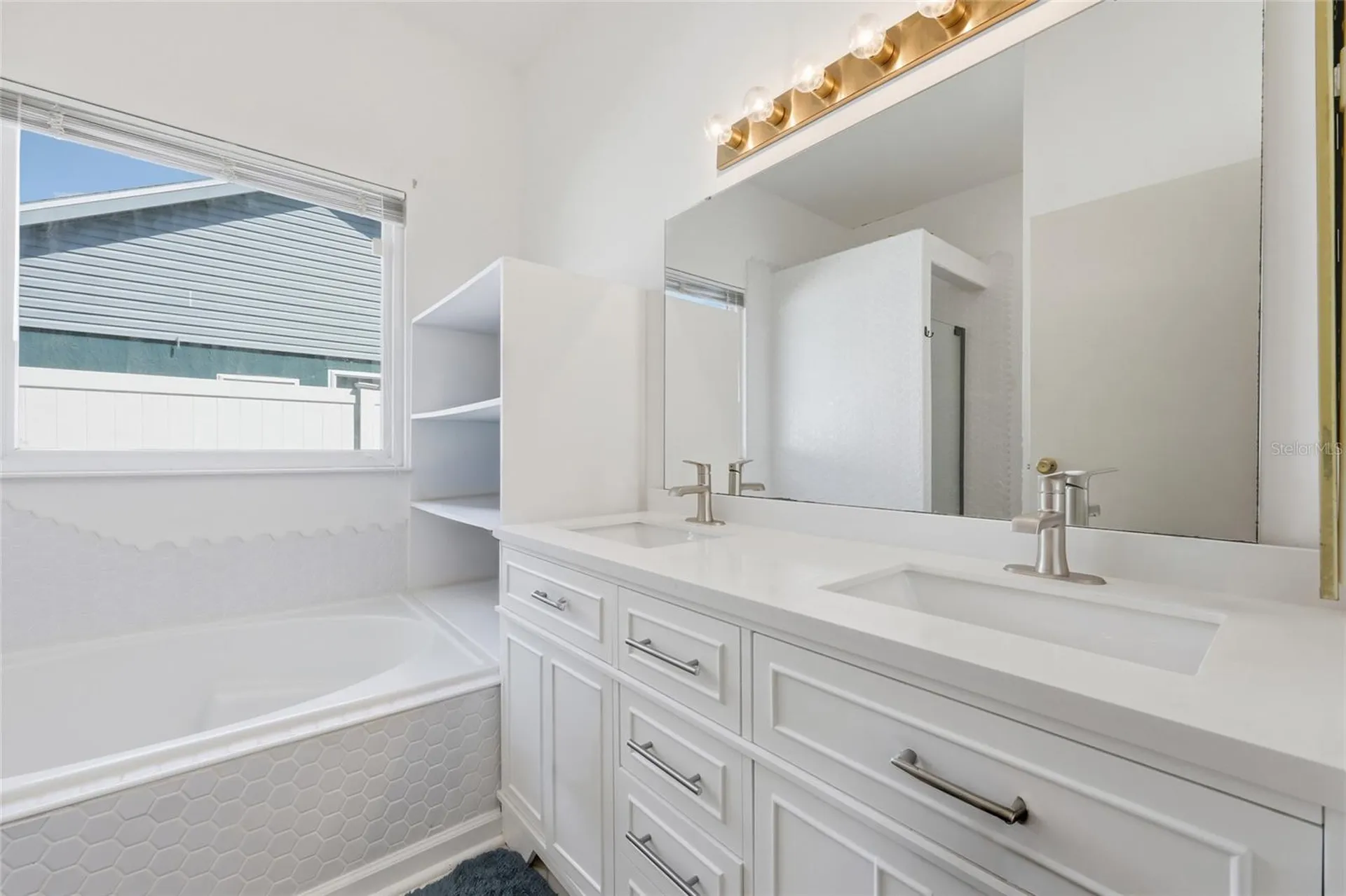 10137 Pink Carnation Court Orlando FL 32825
