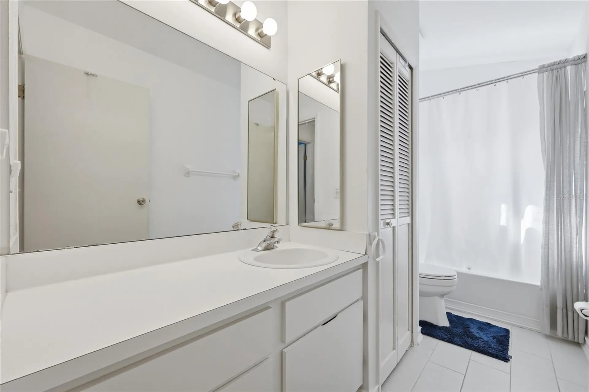10137 Pink Carnation Court Orlando FL 32825