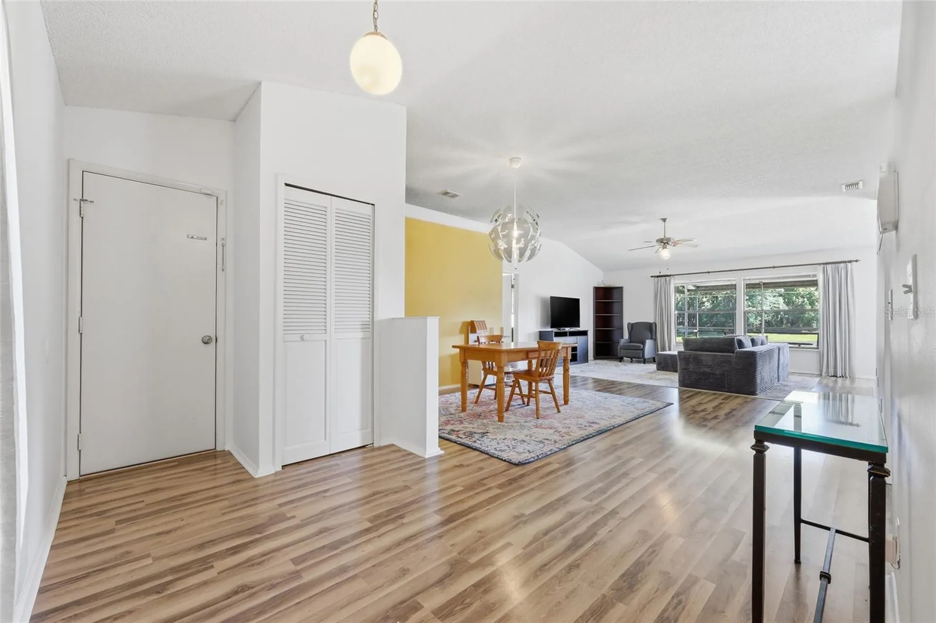 10137 Pink Carnation Court Orlando FL 32825