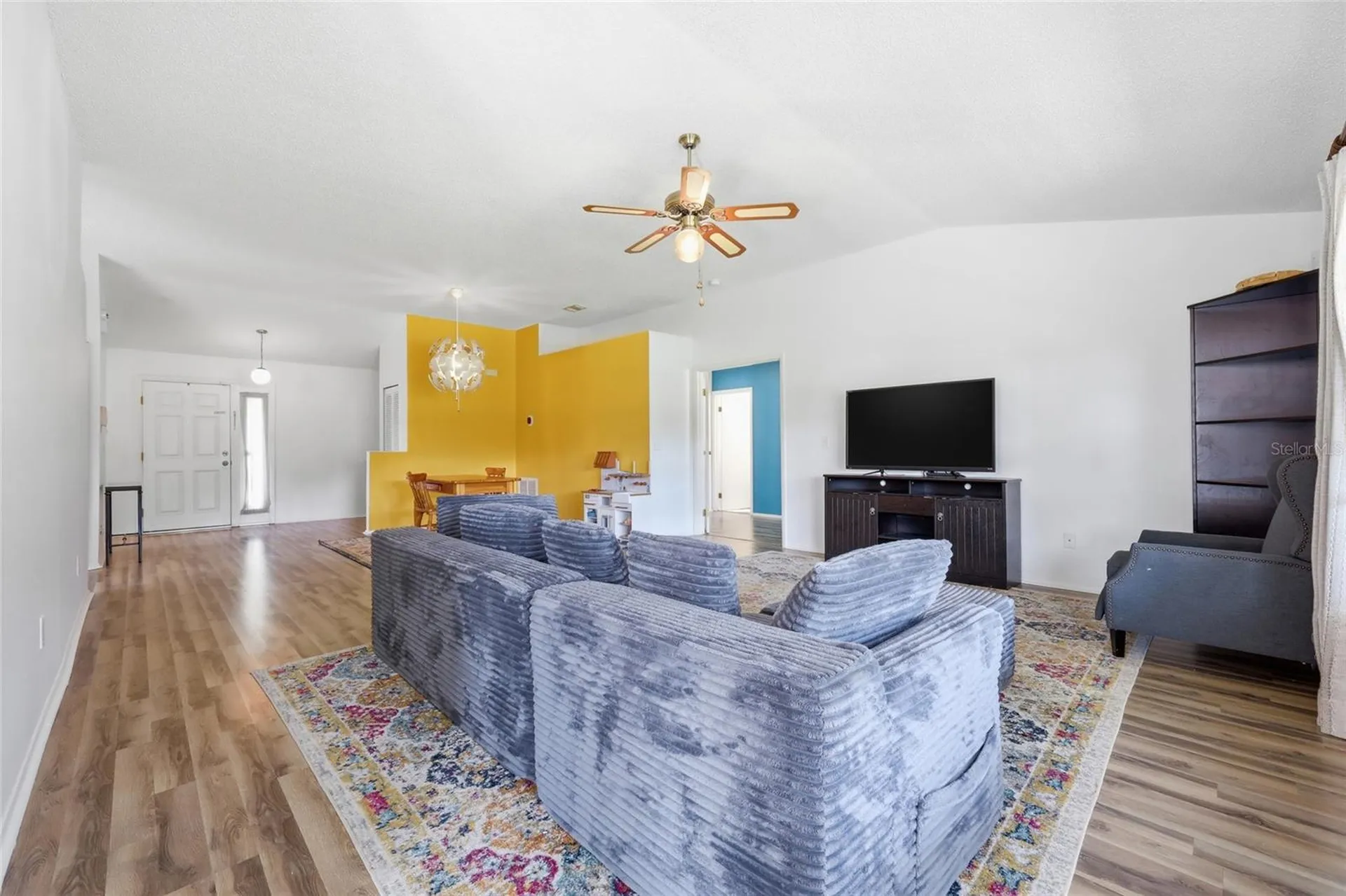 10137 Pink Carnation Court Orlando FL 32825