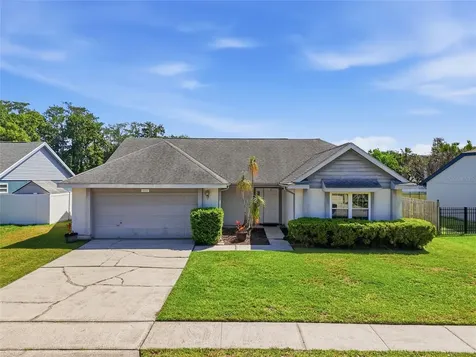 10137 Pink Carnation Court Orlando FL 32825