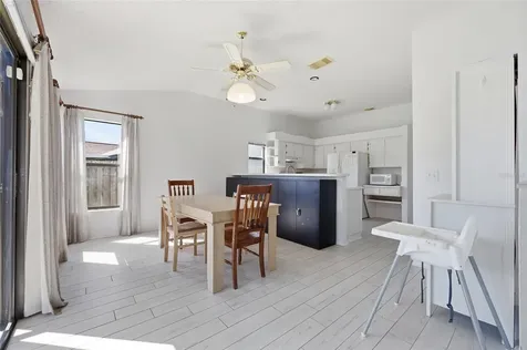 10137 Pink Carnation Court Orlando FL 32825