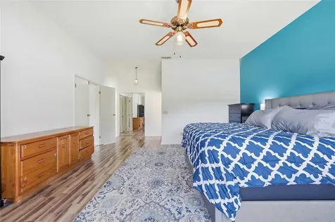 10137 Pink Carnation Court Orlando FL 32825