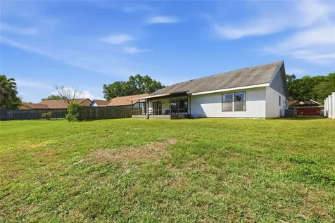 10137 Pink Carnation Court Orlando FL 32825