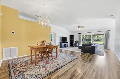 10137 Pink Carnation Court Orlando FL 32825