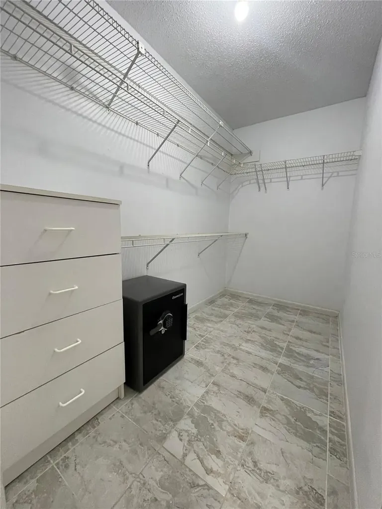 710 Raymond Circle Altamonte Springs FL 32714