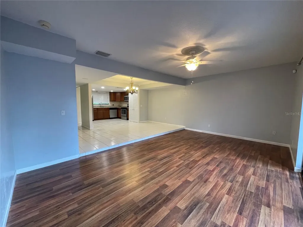 710 Raymond Circle Altamonte Springs FL 32714