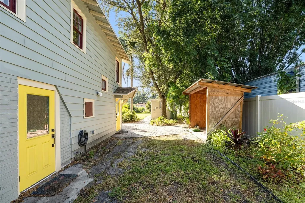 309 W Osborne Avenue Tampa FL 33603