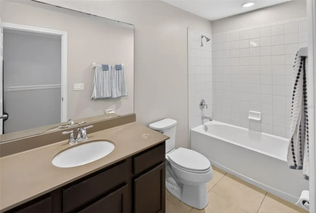 2307 Kennington Cove Deland FL 32724