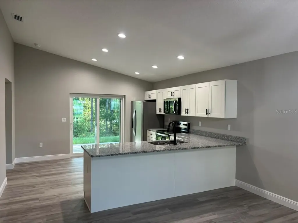 7989 N Galena Avenue Dunnellon FL 34434