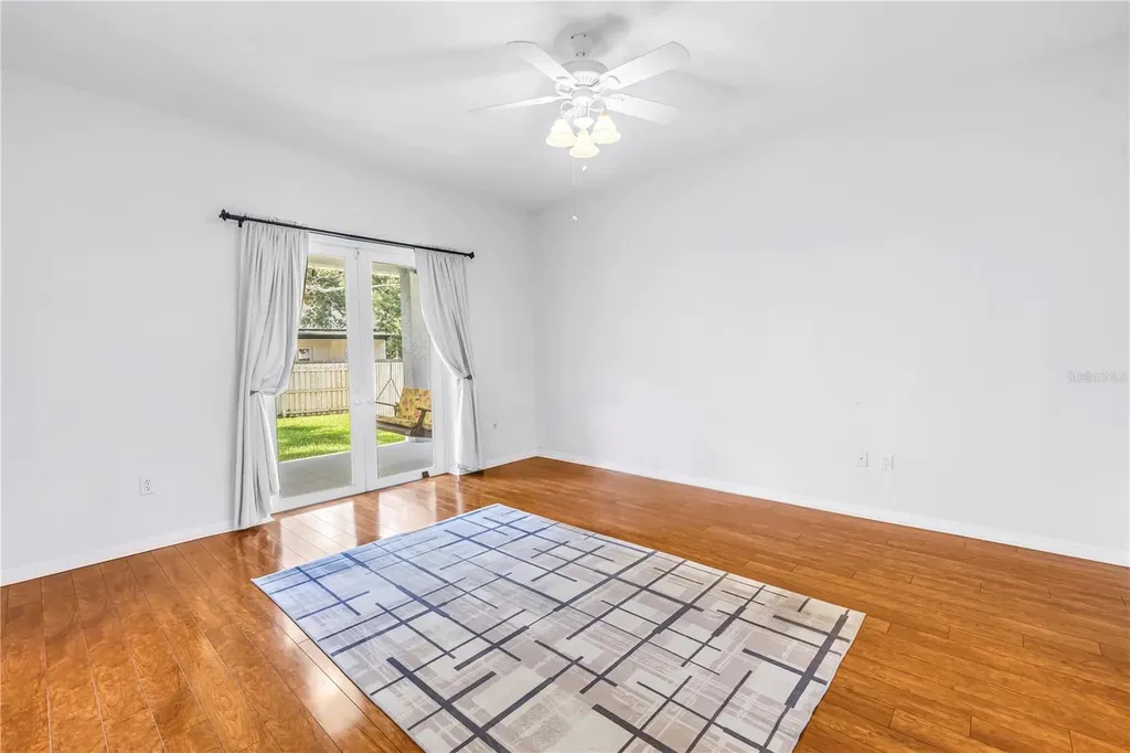 459 Northmoor Avenue N St Petersburg FL 33702