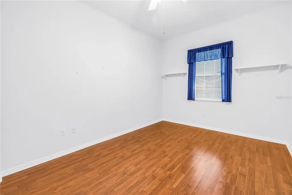 459 Northmoor Avenue N St Petersburg FL 33702