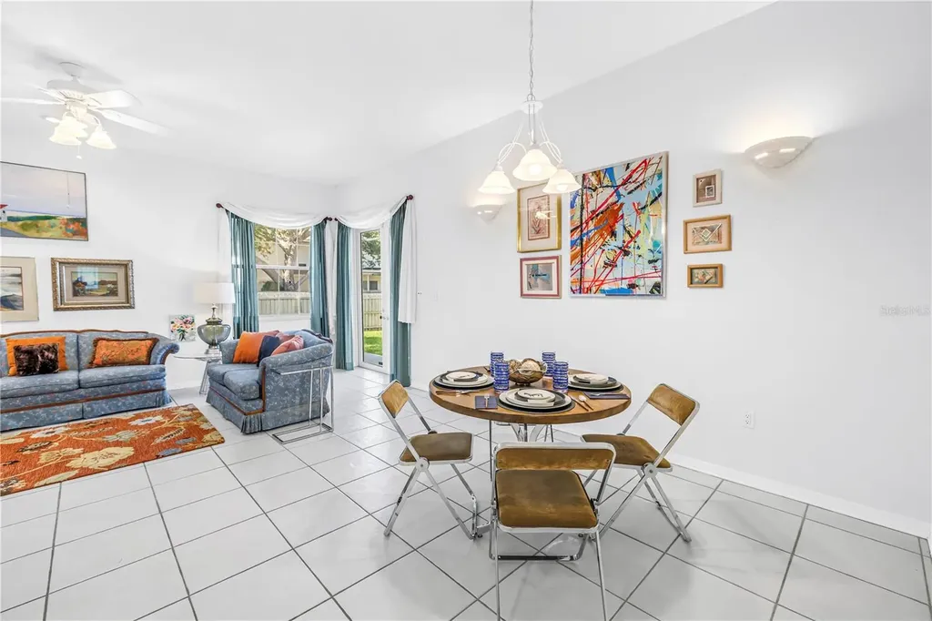 459 Northmoor Avenue N St Petersburg FL 33702