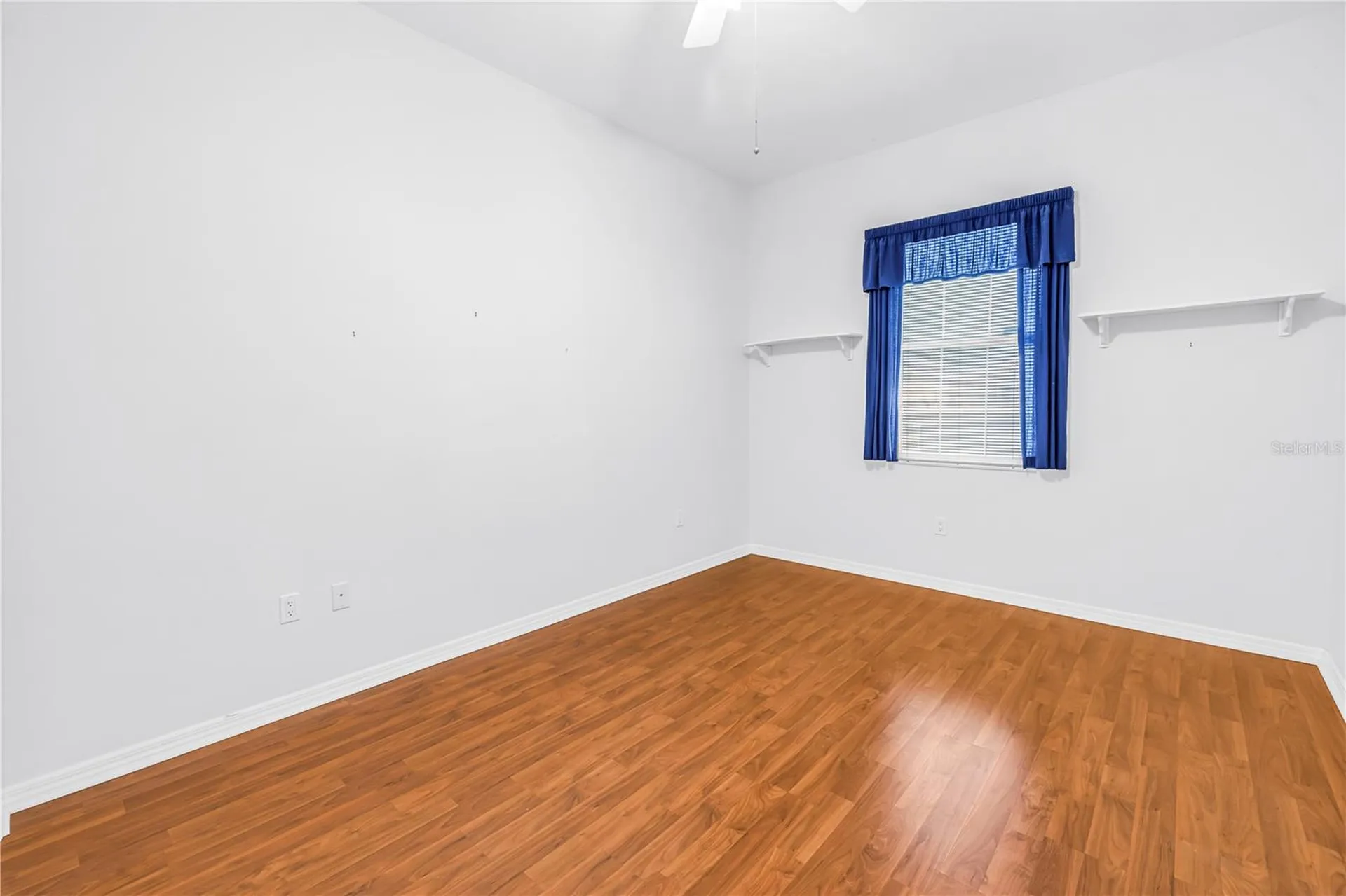 459 Northmoor Avenue N St Petersburg FL 33702